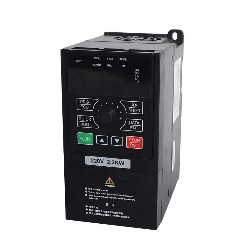 Bomba solar trifásica de 4,0 kW/5,5 kW de 380 V e inversor VFD de uso general